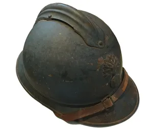 Casque Adrian modèle 1915